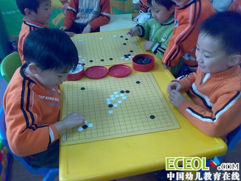 五子棋对孩子智力开发的好处